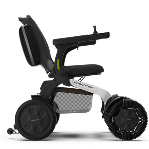 E60 PRO POWERCHAIR SIDE ON